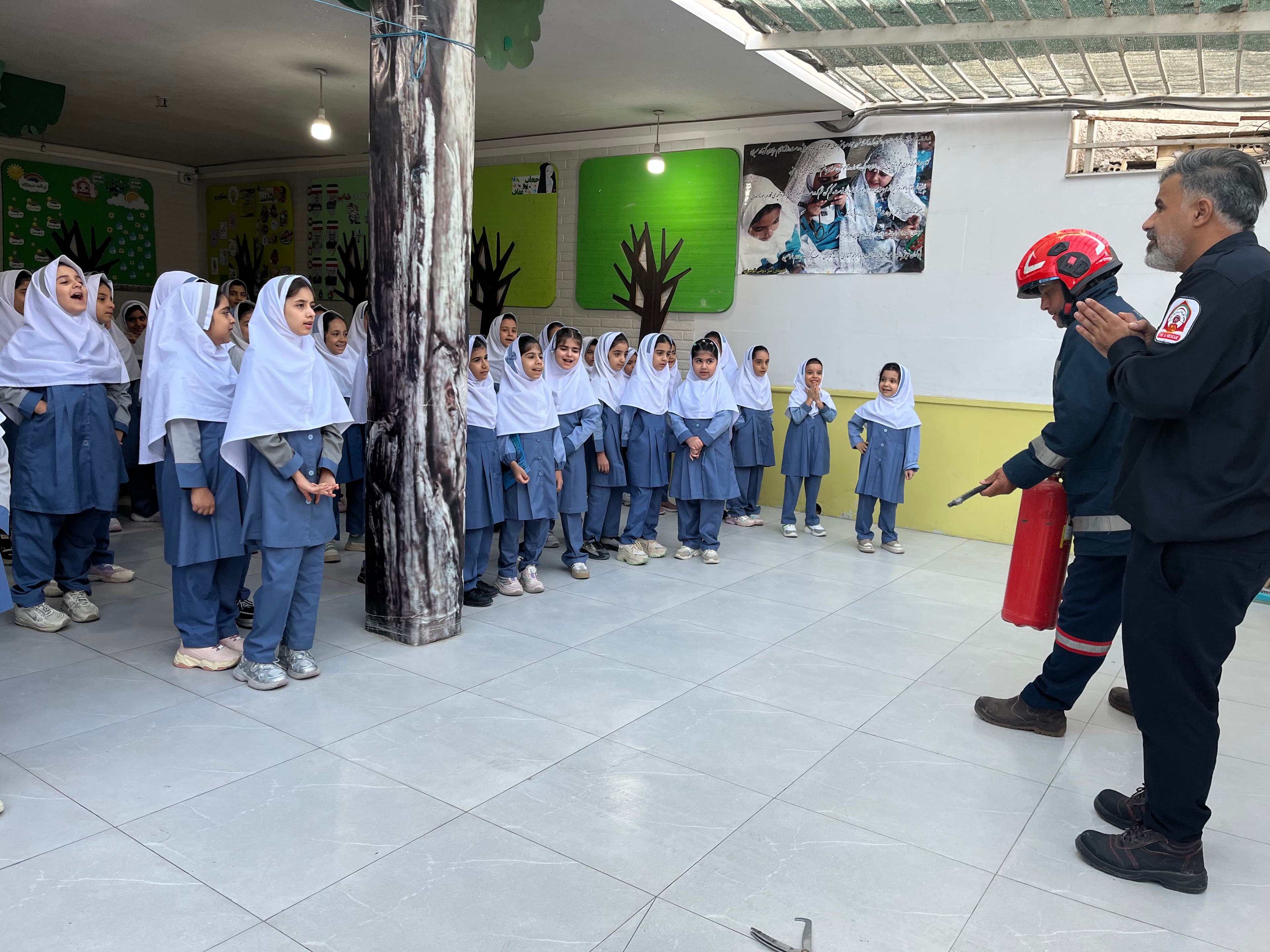 عنوان ٧مهر روز فرشته هاي زميني